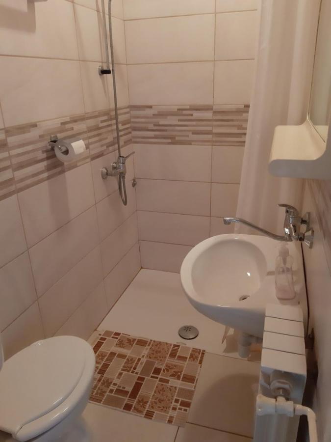 Guesthouse Brodarica Šibenik Esterno foto