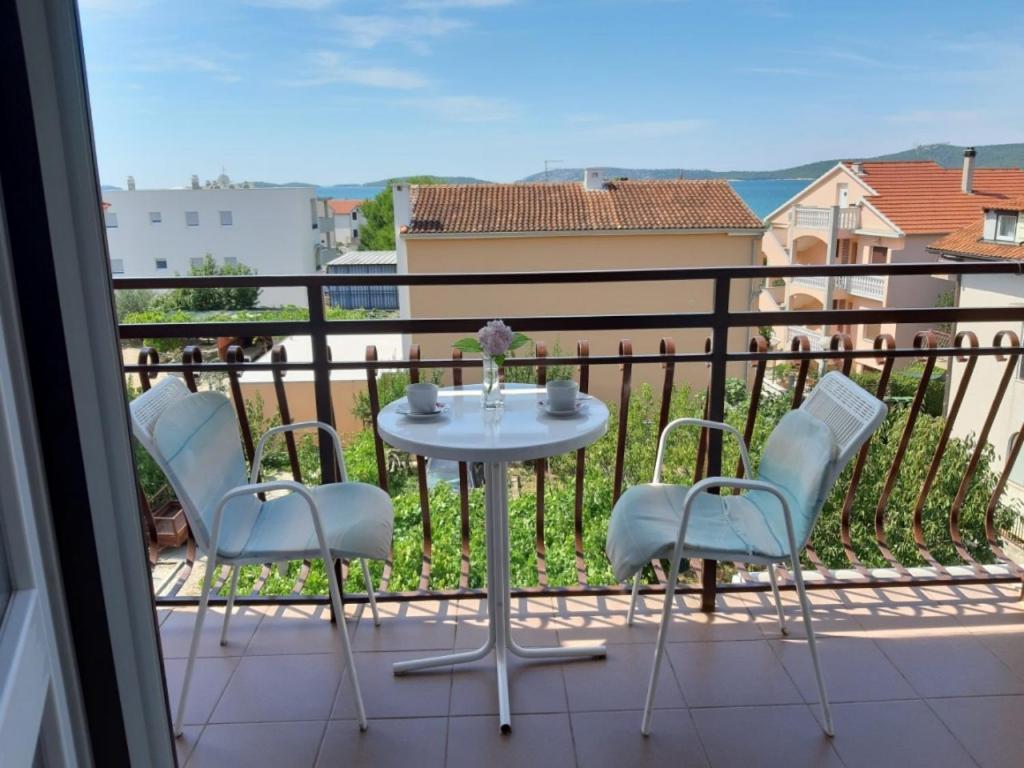 Guesthouse Brodarica Šibenik Esterno foto