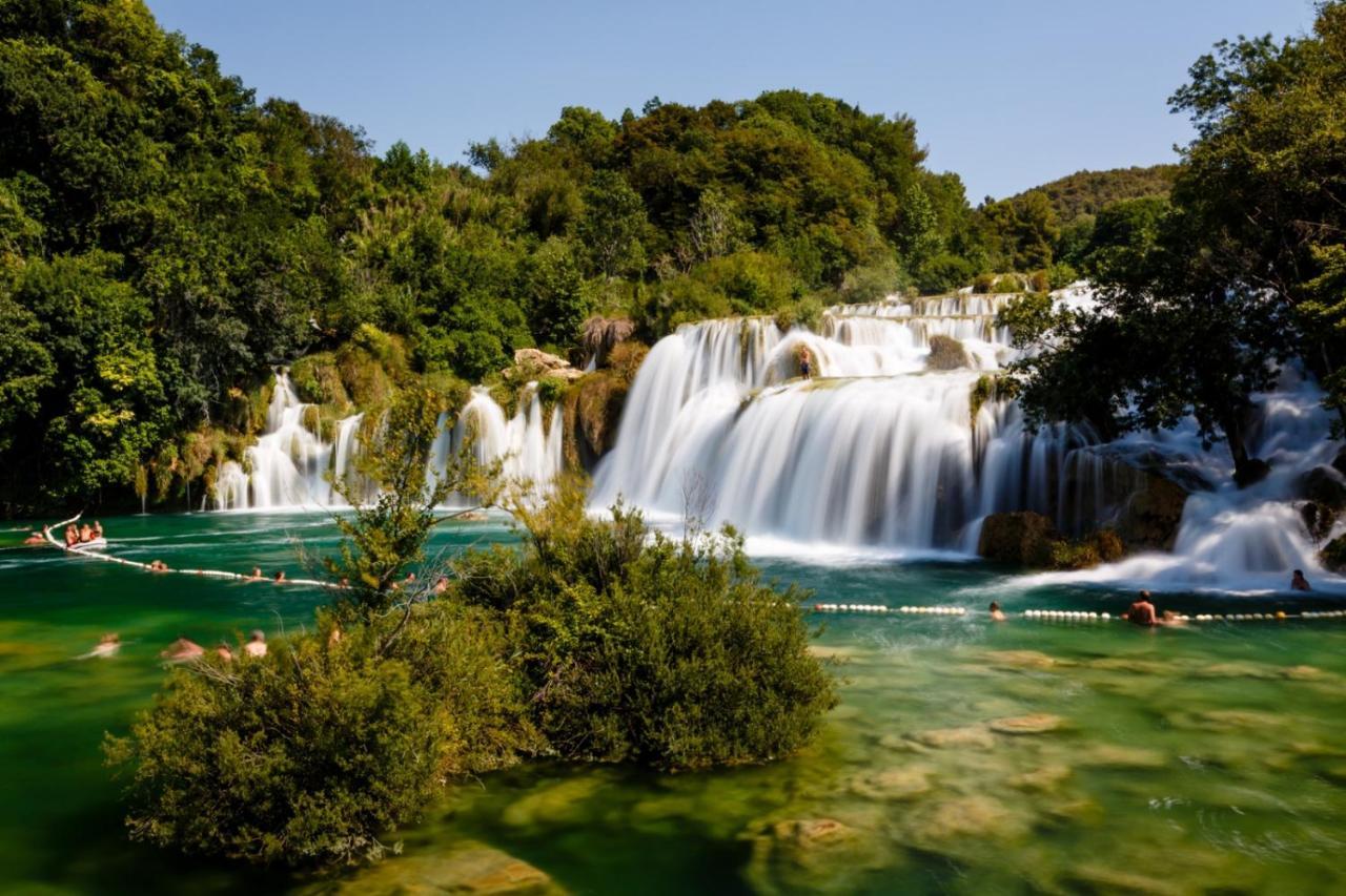 Guesthouse Brodarica Šibenik Esterno foto
