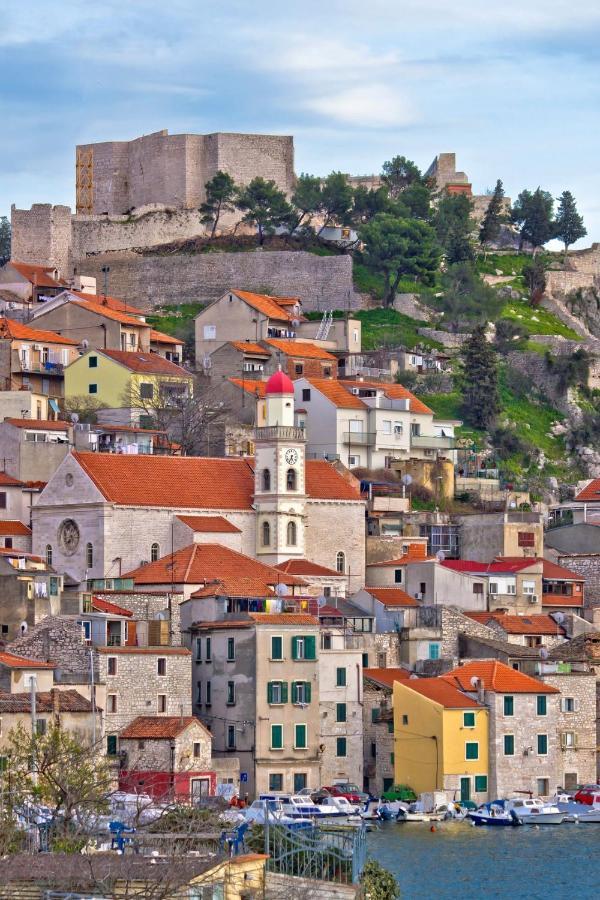 Guesthouse Brodarica Šibenik Esterno foto